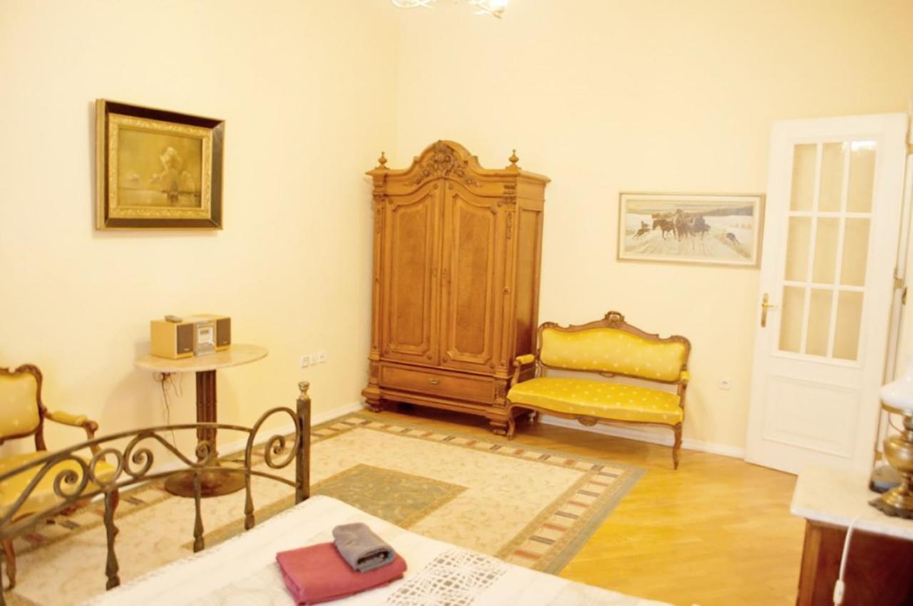 Two Bedroom Luxury Apartment 利沃夫 外观 照片